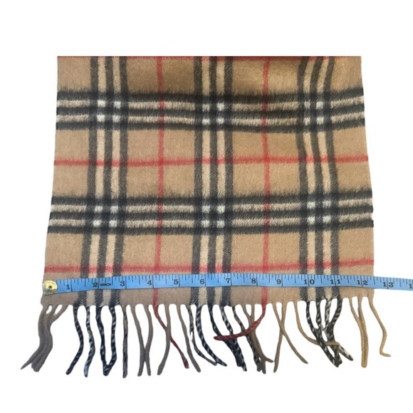 BURBERRY Check cashmere/wool scarf - Picture 4 of 4